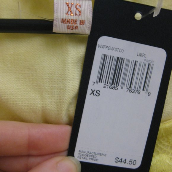 NWT Guess yellow lace crop top XS extra small - Picture 4 of 5